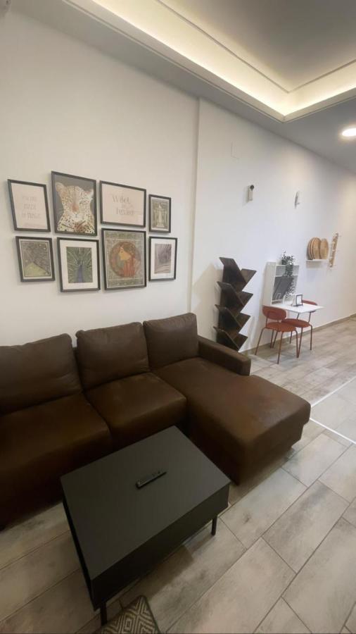 Apartamentos Jap Villaamil マドリード エクステリア 写真